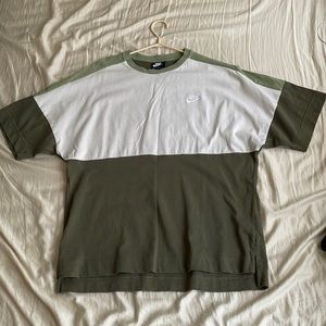 Nike Oversized Tee
